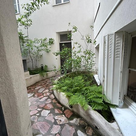 Apartament Grand Studio Entierement Renove Au Coeur De Paryż Zewnętrze zdjęcie